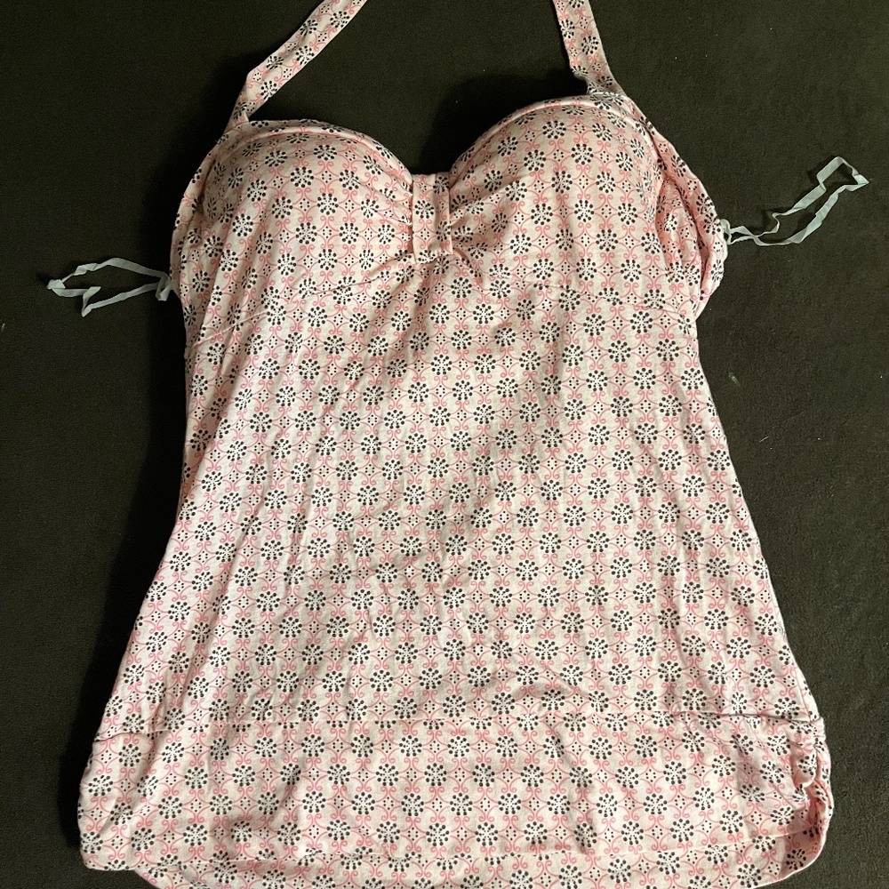 L.e.i top size XL
